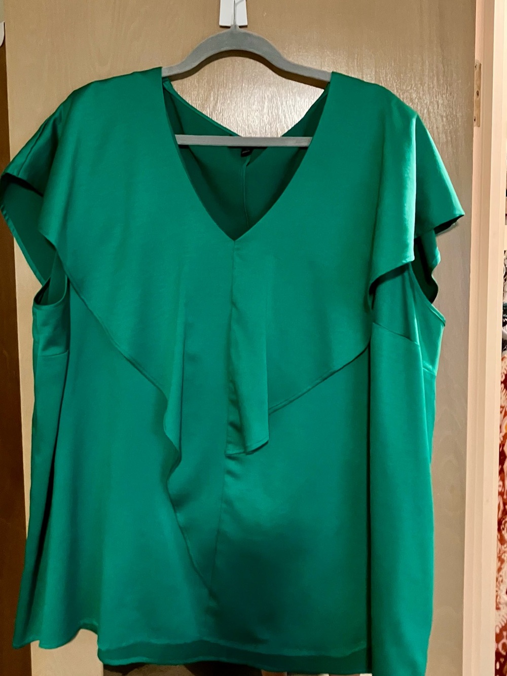 Lane Bryant kelly green V-Neck Ruffle Sleeve Blouse